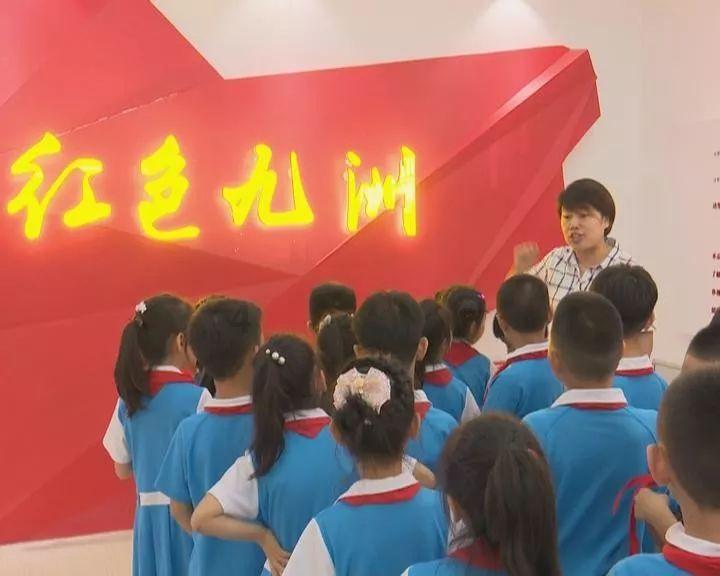 如何看待婚姻关系中的求婚？游戏画面